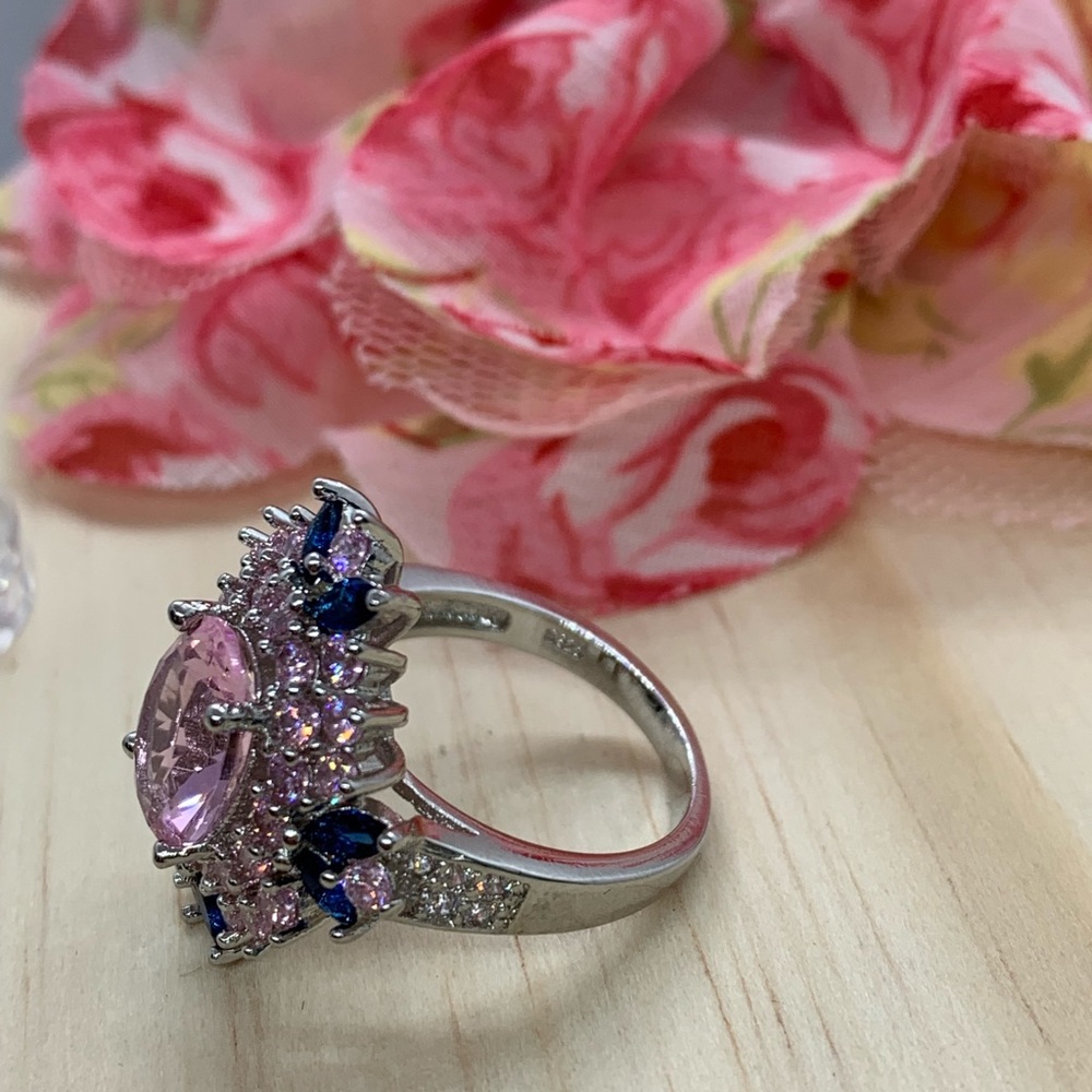 Silver CZ Big Flower Ring - Picture 4 of 6